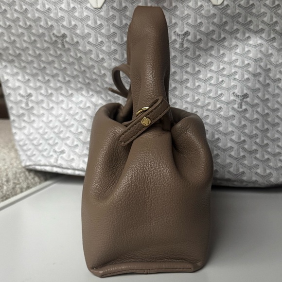 Numéro Neuf Mini - Picture 2 of 13